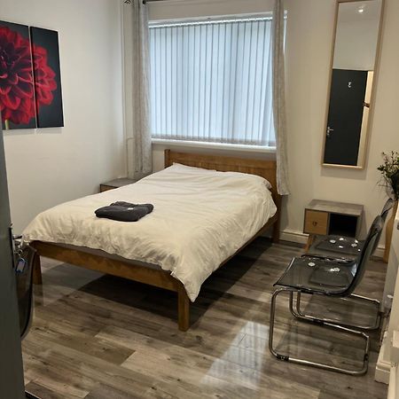 Zams Rooms Stoke-on-Trent エクステリア 写真