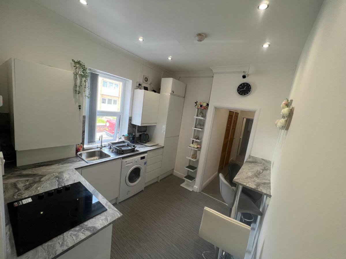 Zams Rooms Stoke-on-Trent エクステリア 写真