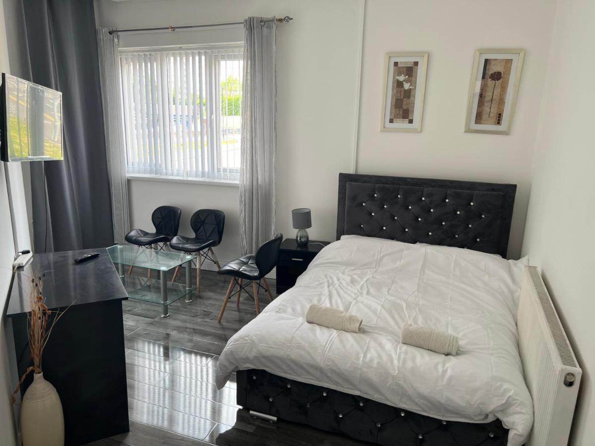 Zams Rooms Stoke-on-Trent エクステリア 写真